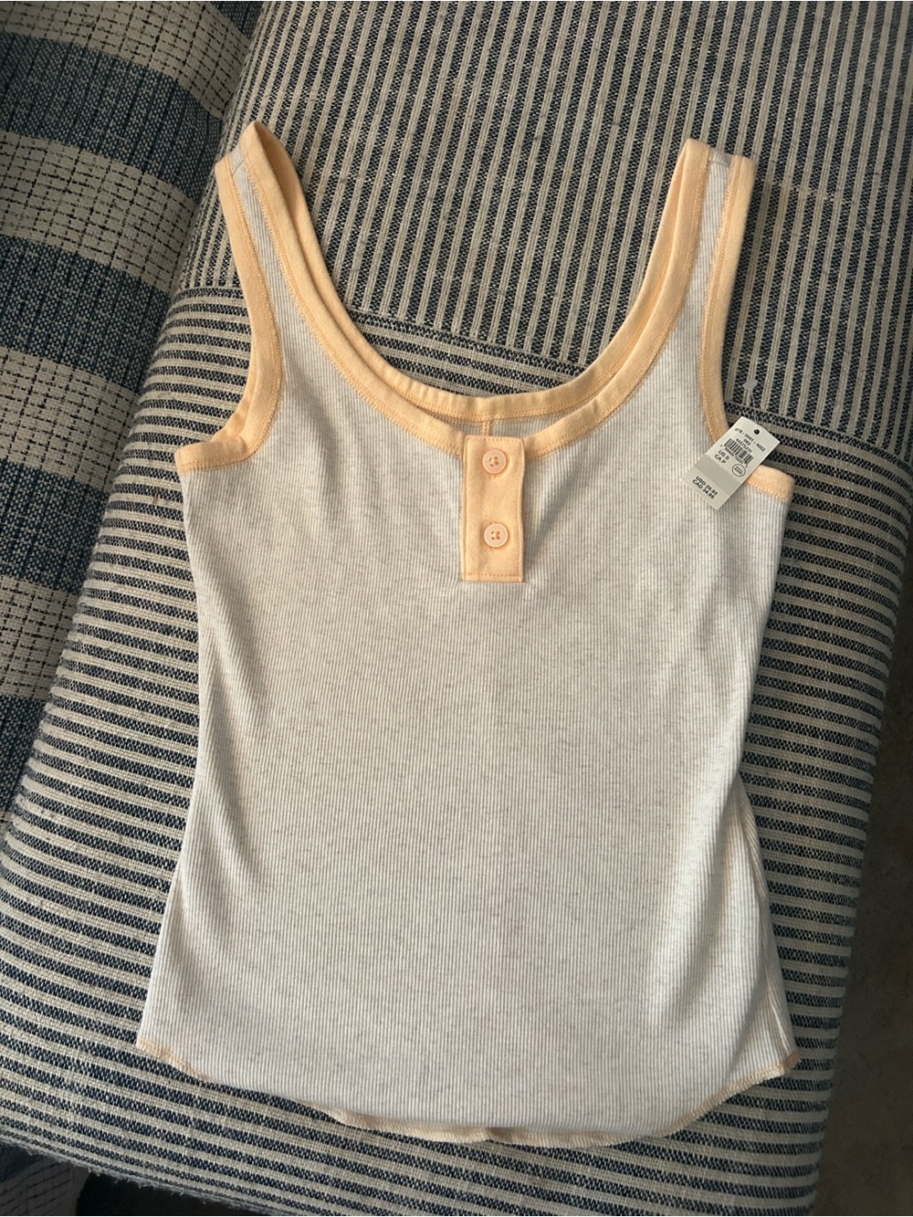 ‼️NWT‼️ American 🦅 Eagle Women’s Ribbed Tank Top with Contrast Trim